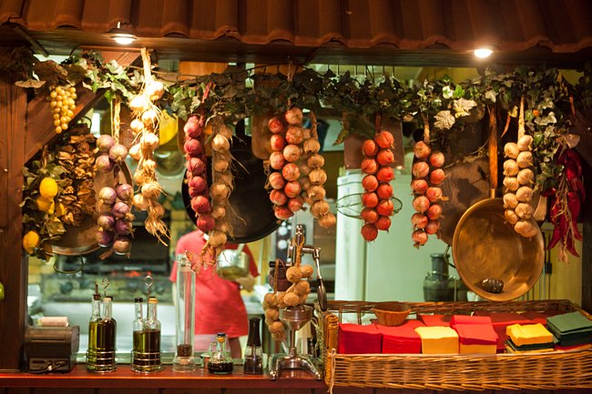 Гид по ресторанам Петербурга: куда сходить в дождливую погоду. Часть первая (фото)