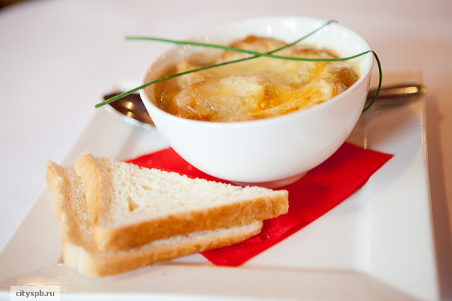 Где и почем можно вкусно пообедать в центре (фото)