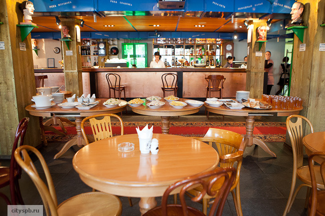 Где и почем можно вкусно пообедать в центре (фото)