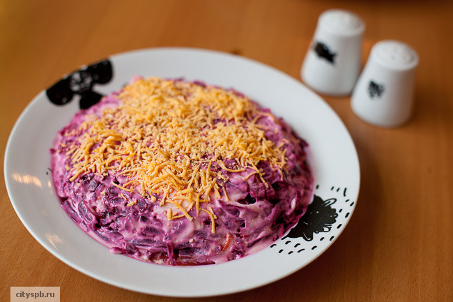 Где и почем можно вкусно пообедать в центре (фото)