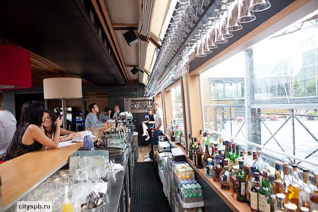 Гид по водным ресторанам. Часть первая (фото)