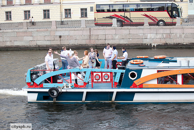 Гид по водным ресторанам. Часть первая (фото)