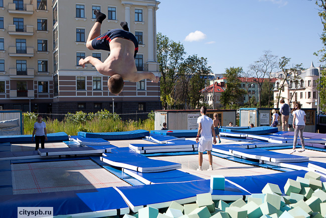 City-extreme: батутный спорт. Часть первая (фото)