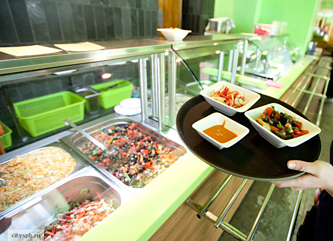 Гид по вегетарианскому Петербургу: меню, цены, фото. Часть первая