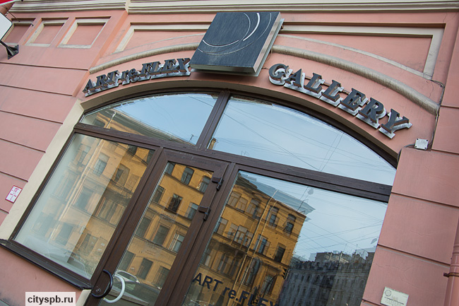 Маршрут на час: метро "Площадь Александра Невского". Часть третья