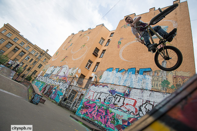 Маршрут на час: метро "Спортивная". Часть третья (фото)