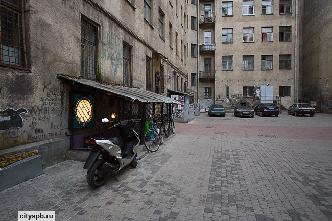 Маршрут на час: метро "Спортивная". Часть третья (фото)